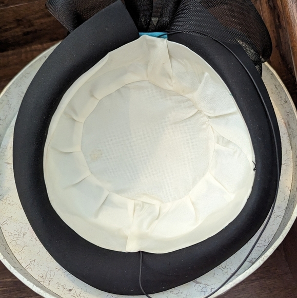 Vintage Teal and black fascinator hat and hat box - Picture 12 of 12